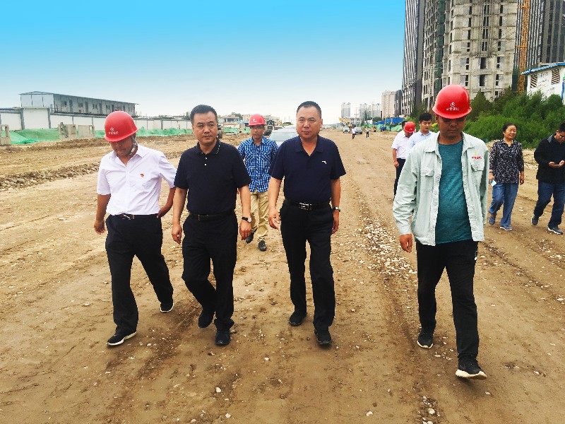 副總經(jīng)理孟康榮調(diào)研北二環(huán) (8).jpg