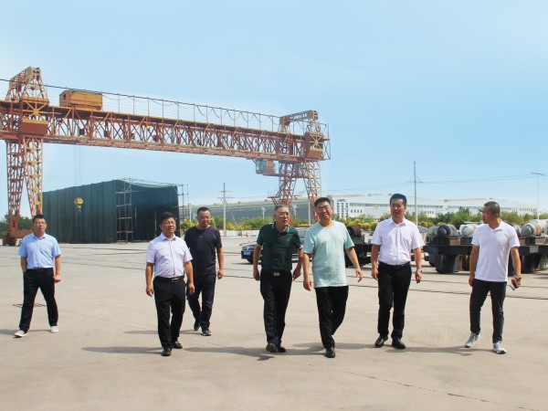 中國光大銀行蘭州分行副行長  張海軍一行考察調研新能源公司