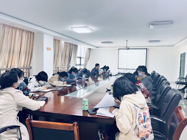 甘肅建投新能源公司  組織開(kāi)展財(cái)務(wù)人員專(zhuān)業(yè)知識(shí)培訓(xùn)