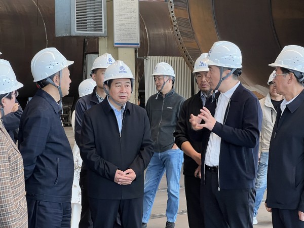 “中國民營企業(yè)500強(qiáng)”考察團(tuán)赴 甘肅建投新能源公司進(jìn)行調(diào)研考察