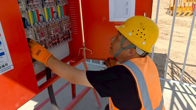 堅守平凡崗位，書寫不凡擔當?——記甘肅建投新能源公司2024年度優(yōu)秀共產(chǎn)黨員?王勝利?